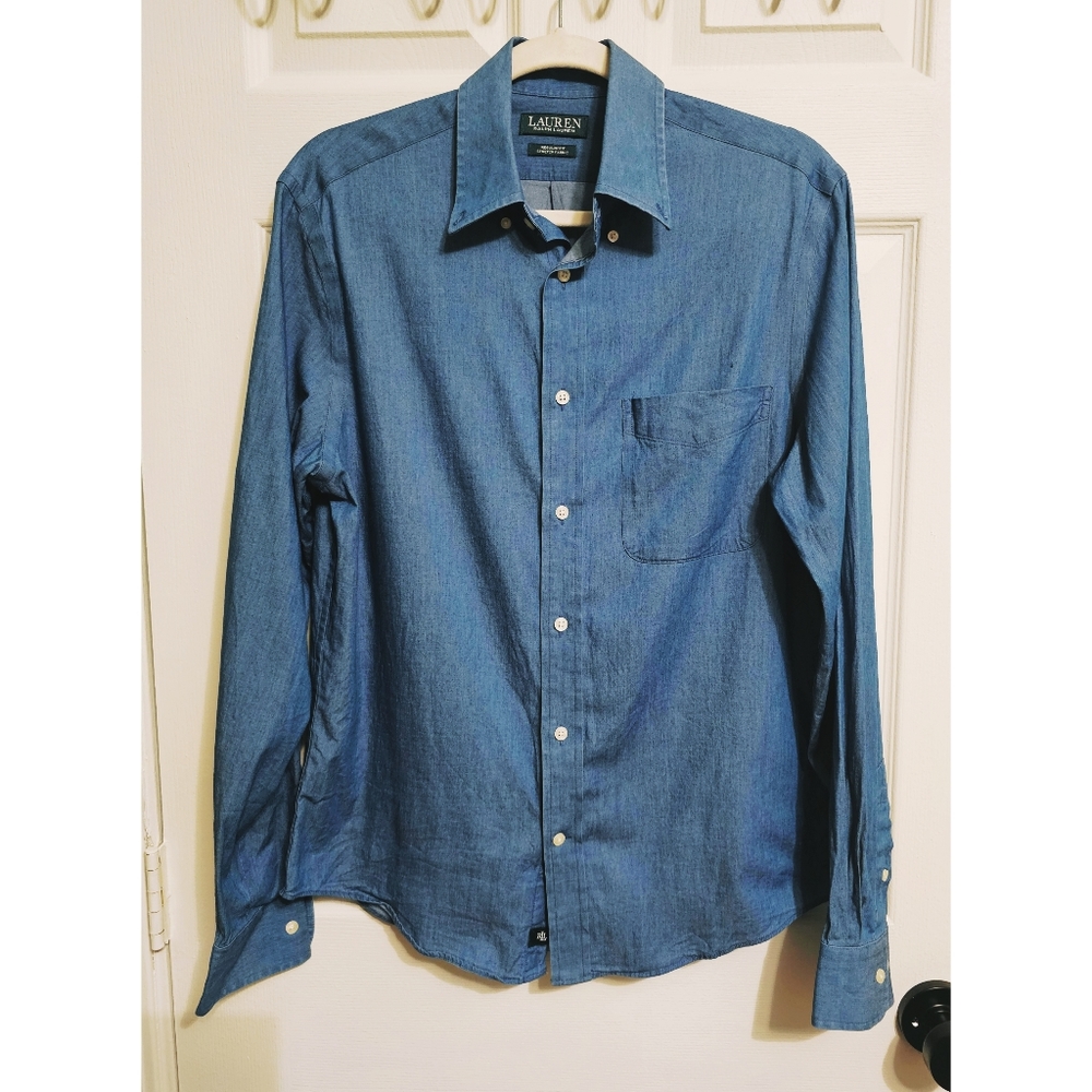 Lauren by Ralph Lauren Blue Button Down Shirt. Size: Medium.